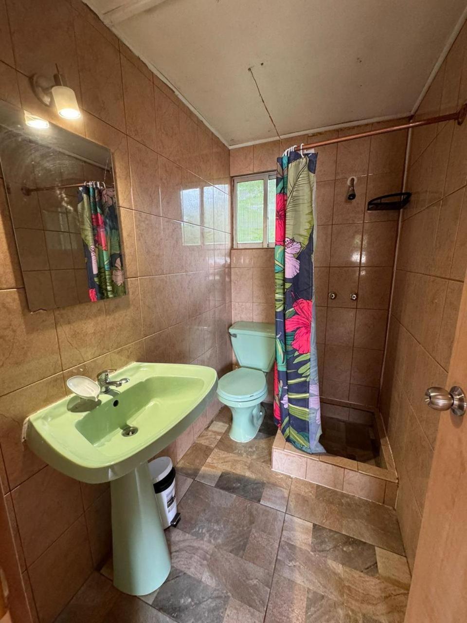 Mata Nui Eco Hostel Hanga Roa Kültér fotó